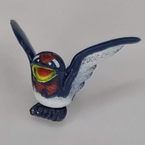 Pokemon 2006 Mini Vinyl R/L W Gumball Toy Miniature Size Tailow Action Figure - Picture 2 of 9